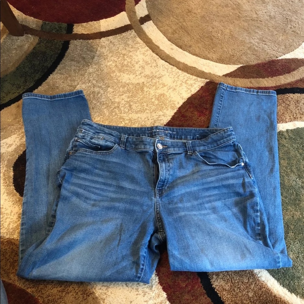 Chico’s Jeans size 2.5 (women’s size 14)